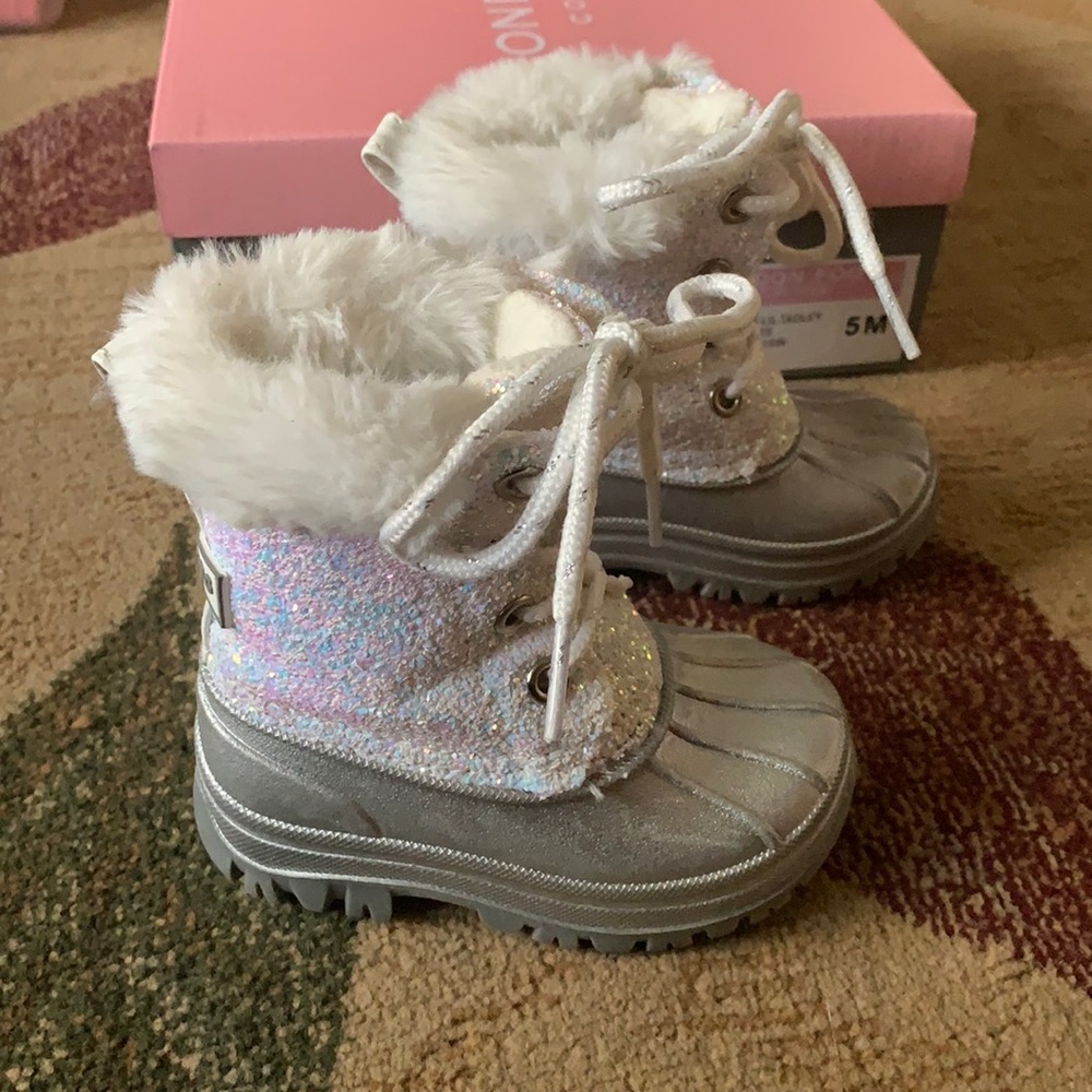 London Fog Lil Tadley Glitter Sparkle Snow Boots